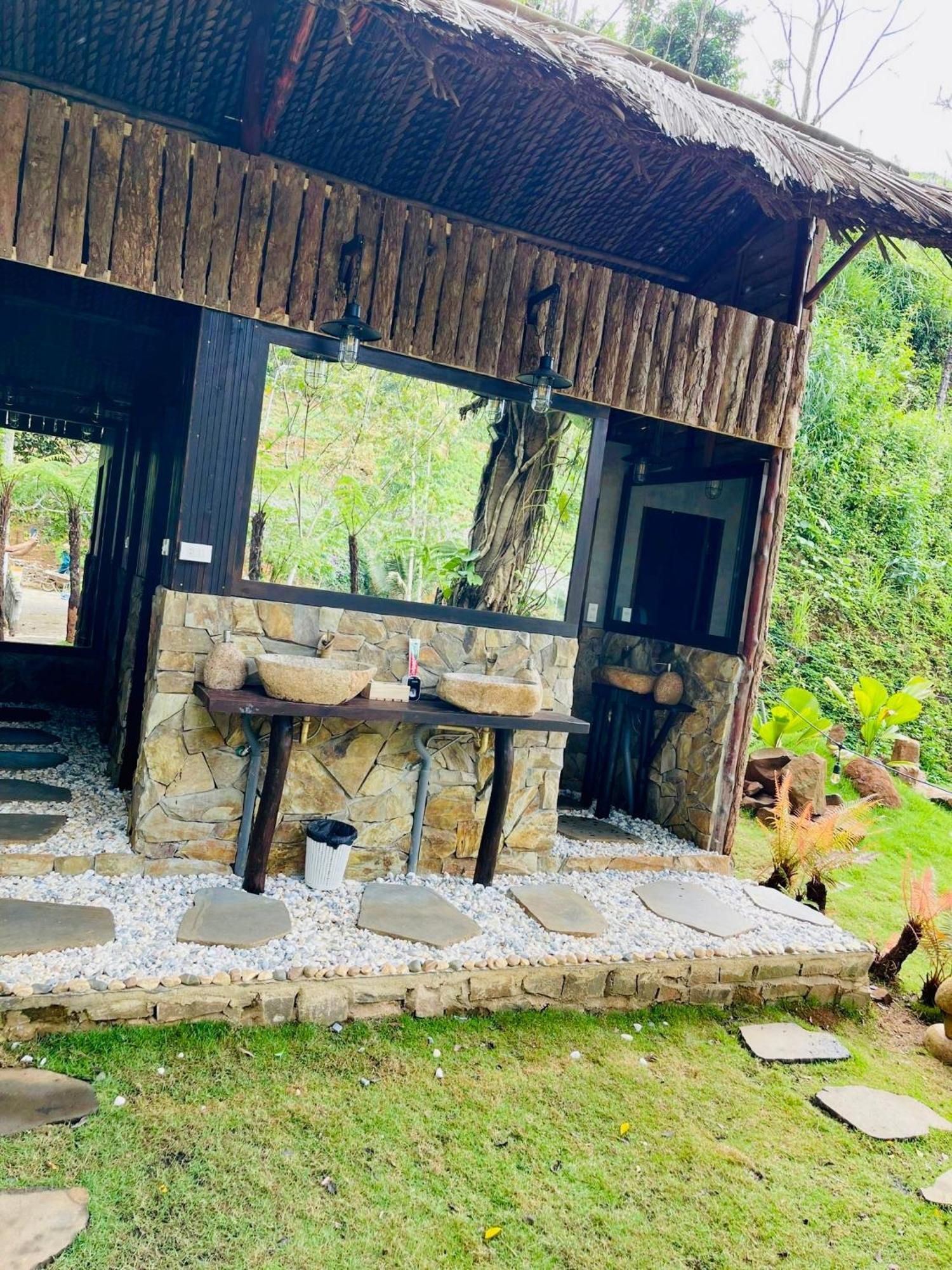 Zenda Glamping Luxury tent